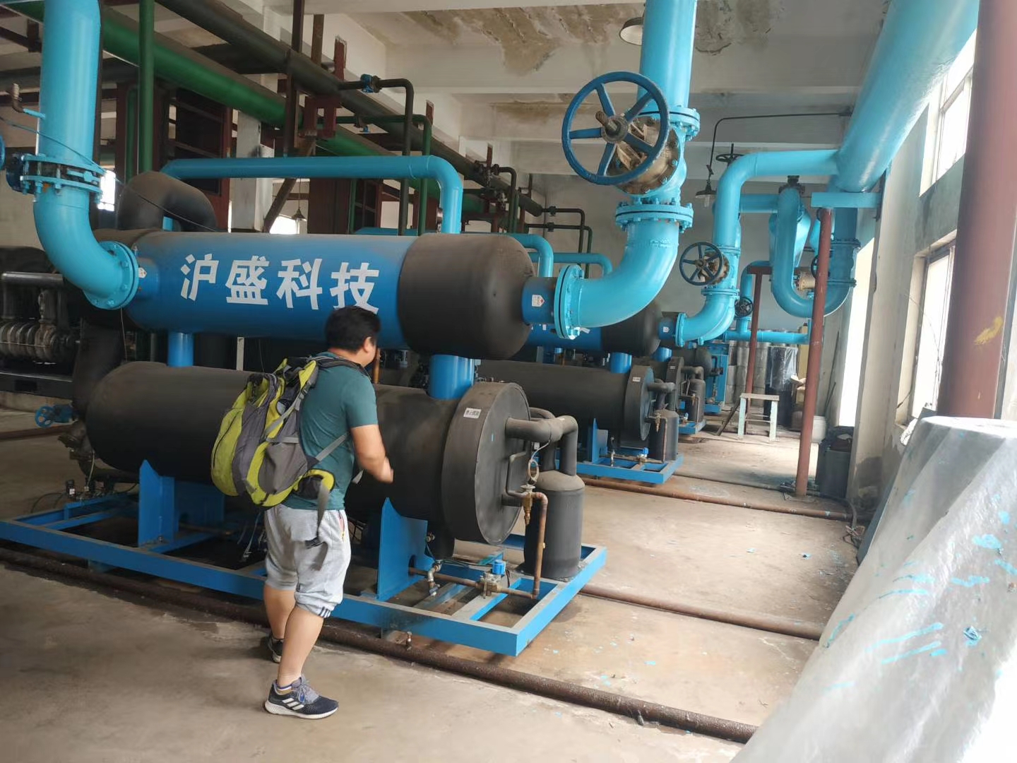 沪盛冷冻式干燥机在化纤行业的应用